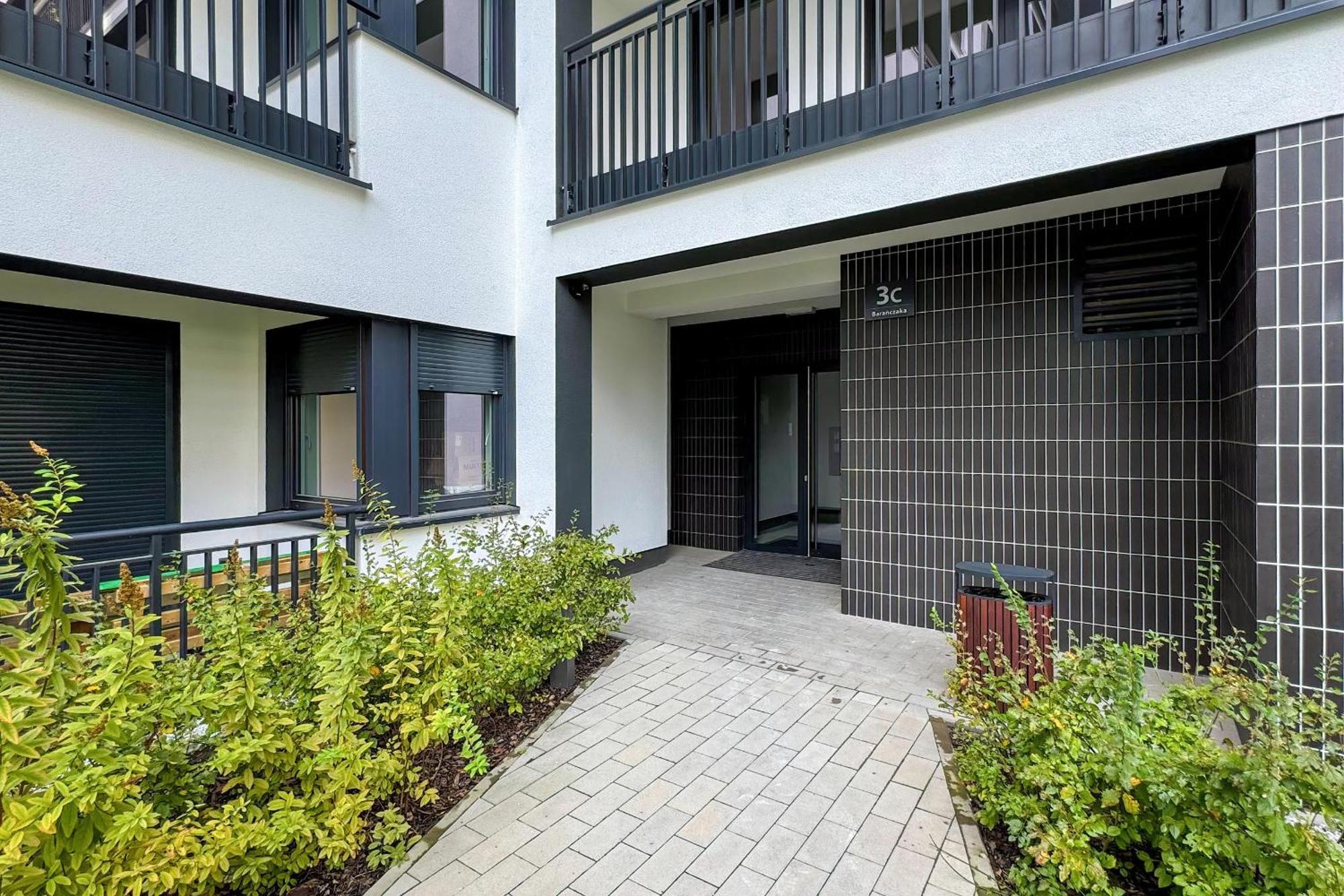 Nowoczesny Z Parkingiem I Klimatyzacja W Poznaniu By Renters *